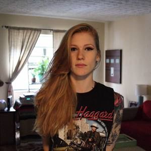 Meet your Posher, Brooke