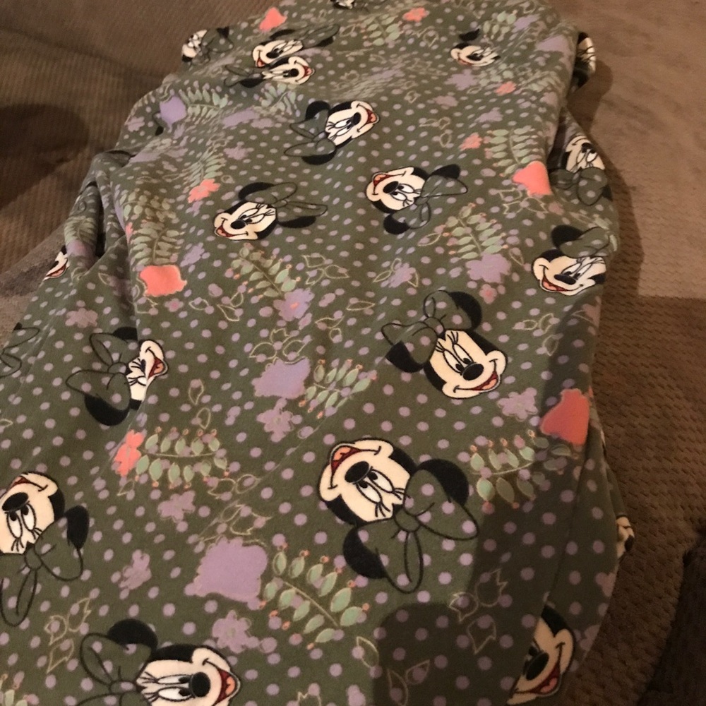 Lularoe tall and curvy 12-22