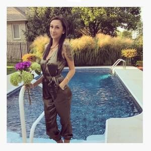 Meet your Posher, Christina