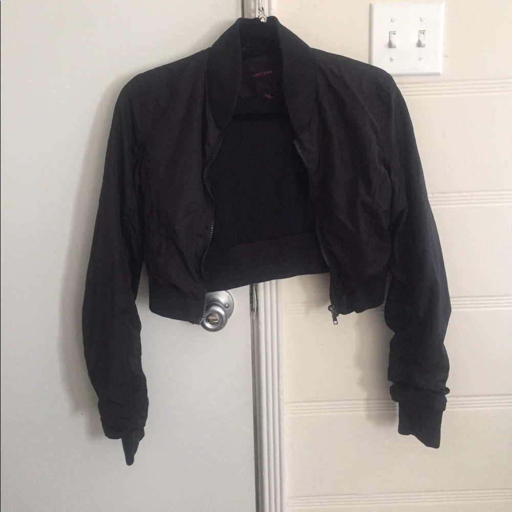 Crop black bomber jacket