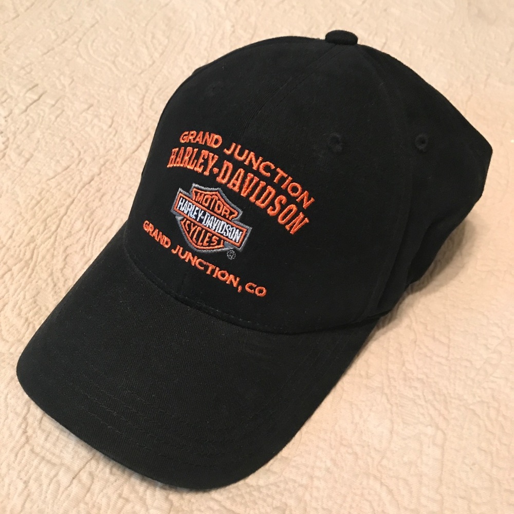 Men's ball cap