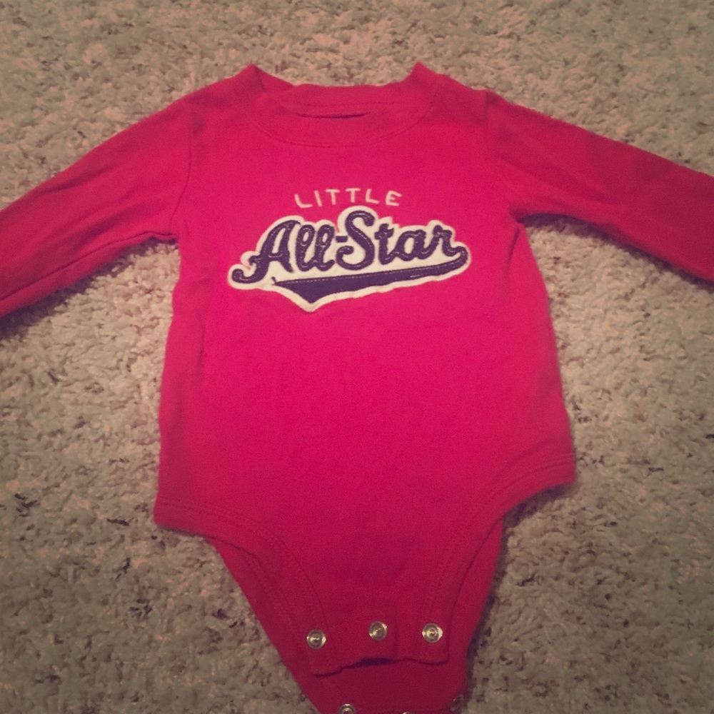 Carter’s all-star red shirt