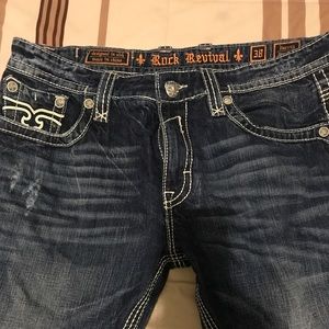 Men's rock and revival jeans