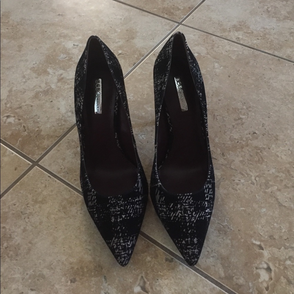 Bcbgeneration Pointed-Toe Pump - image 1