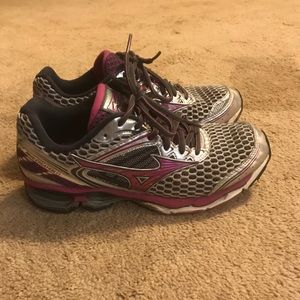 Used Women's Brooks