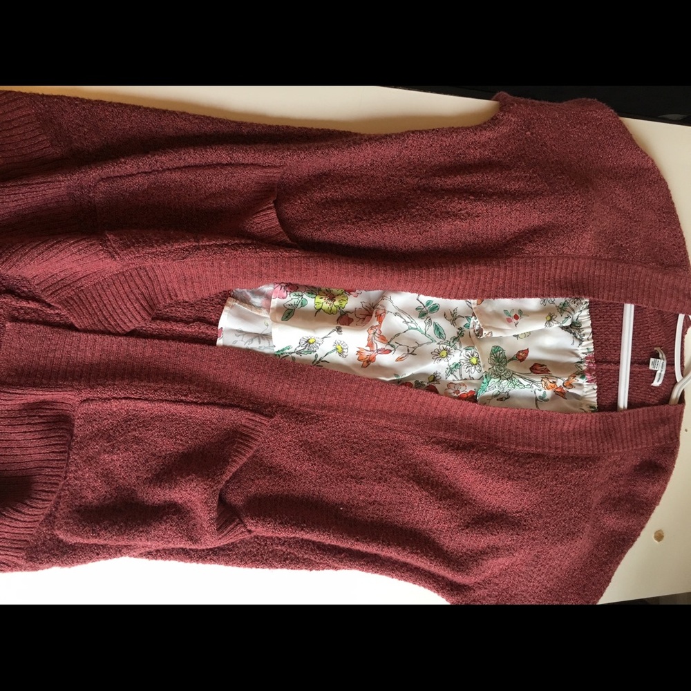 American Eagle Cardigan