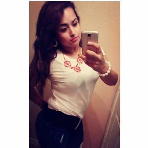 Meet your Posher, Monica