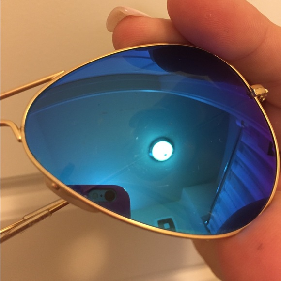 Blue Ray Bans - Picture 3 of 4