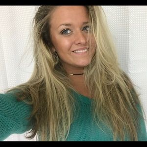 Meet your Posher, Carolyn