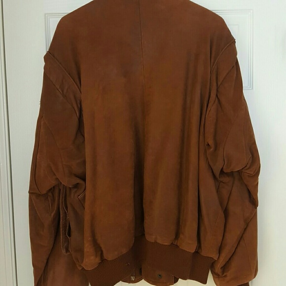 Jacket - Picture 2 of 7