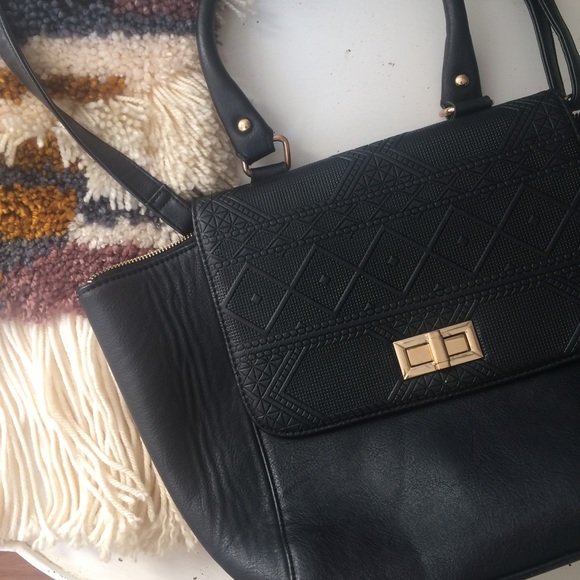 Handbags - Large faux leather black crossbody satchel