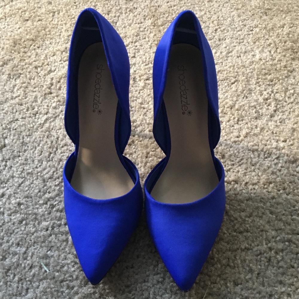 Deep Blue Pumps