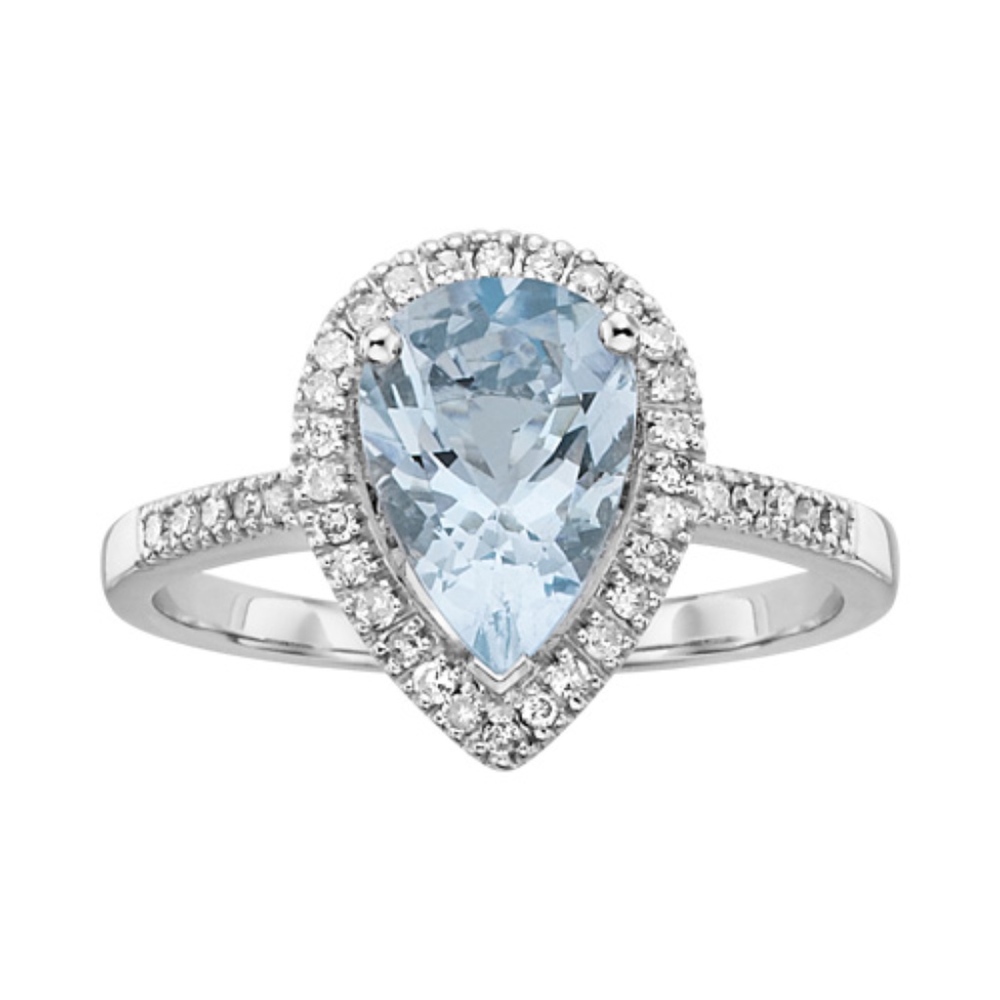 2 Carat Aquamarine Ring