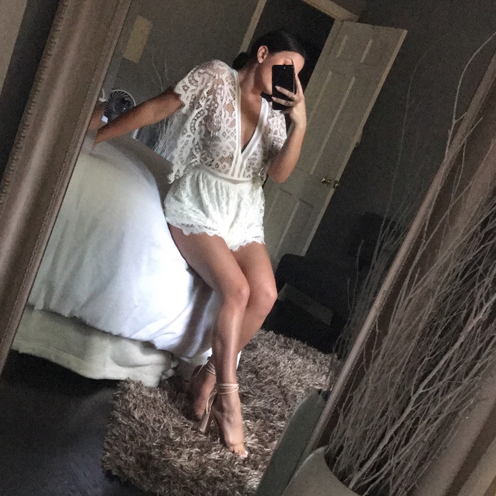 FASHION NOVA White Laced Romper ✨