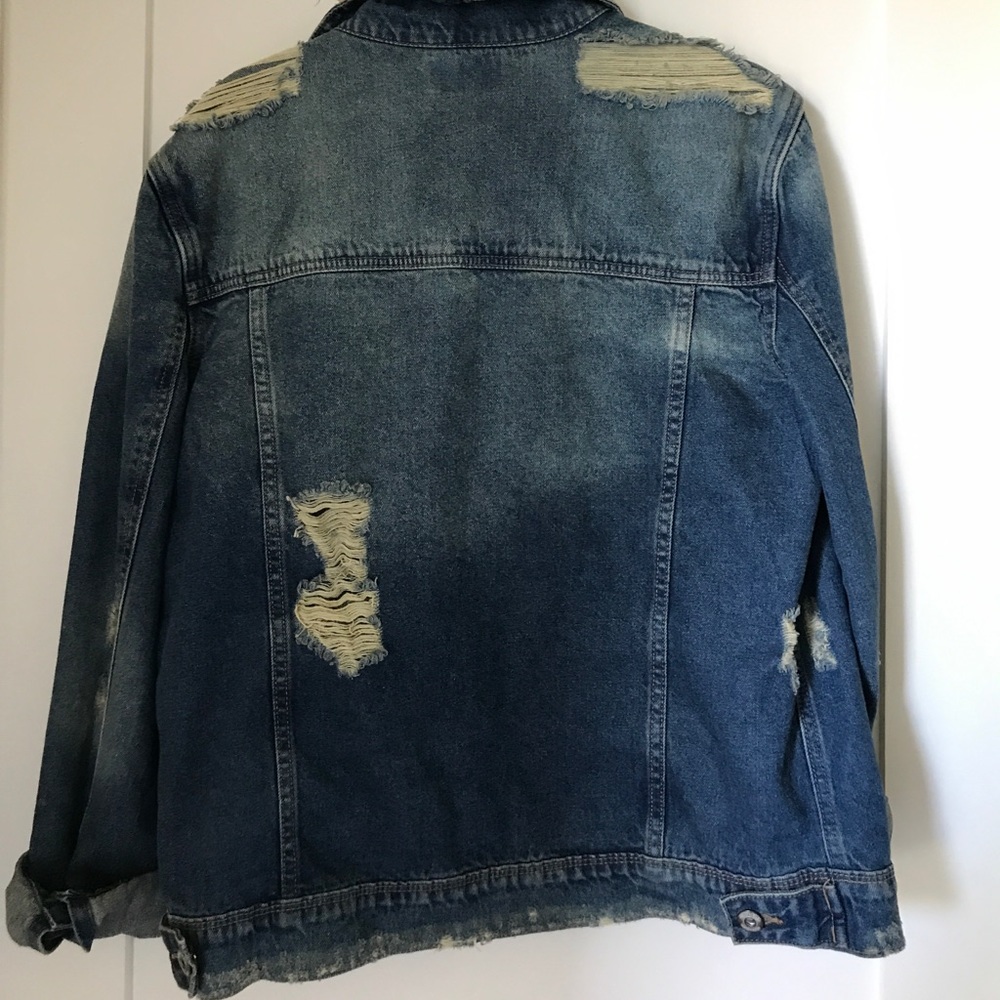 Distressed Denim jacket - Picture 4 of 4