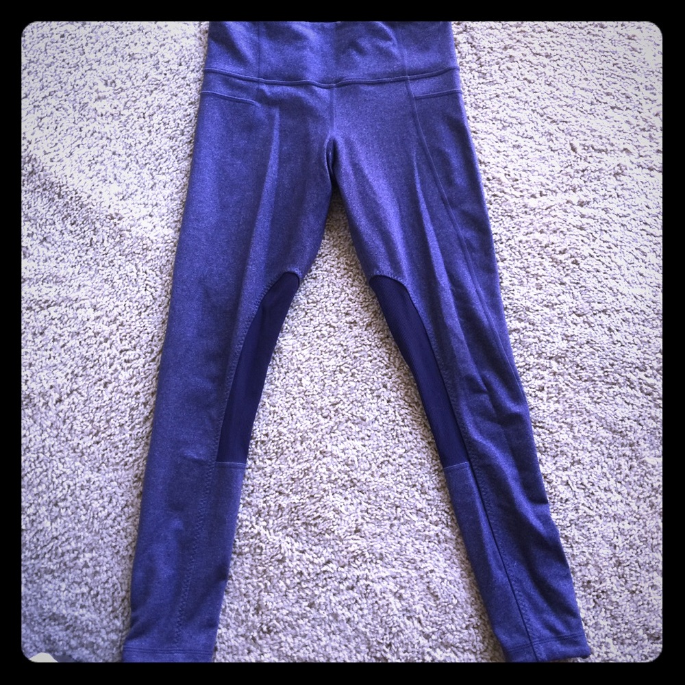 Lululemon riding leggings 7/8 with snap ankle