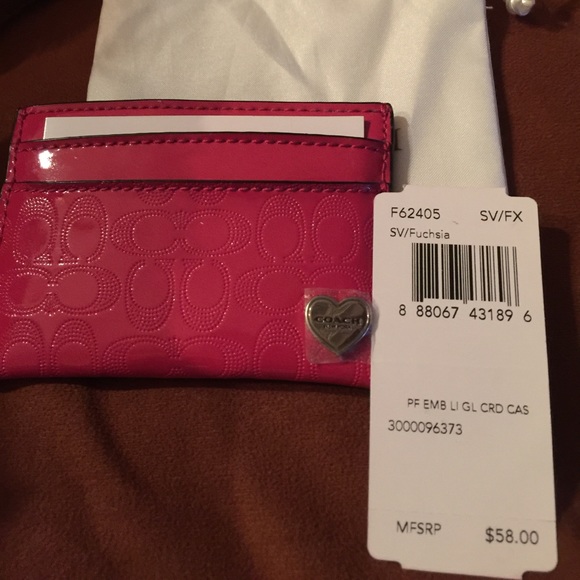 Coach fuscia Patented leather emblem card case - Picture 4 of 4