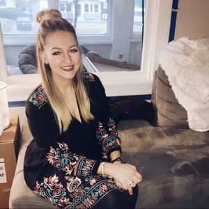 Meet your Posher, Ashley!