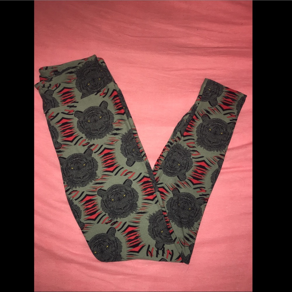 OS Tiger leggings!