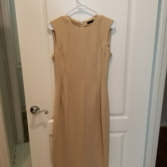 Donna Karan Signature Sheath Dress - Picture 4 of 4