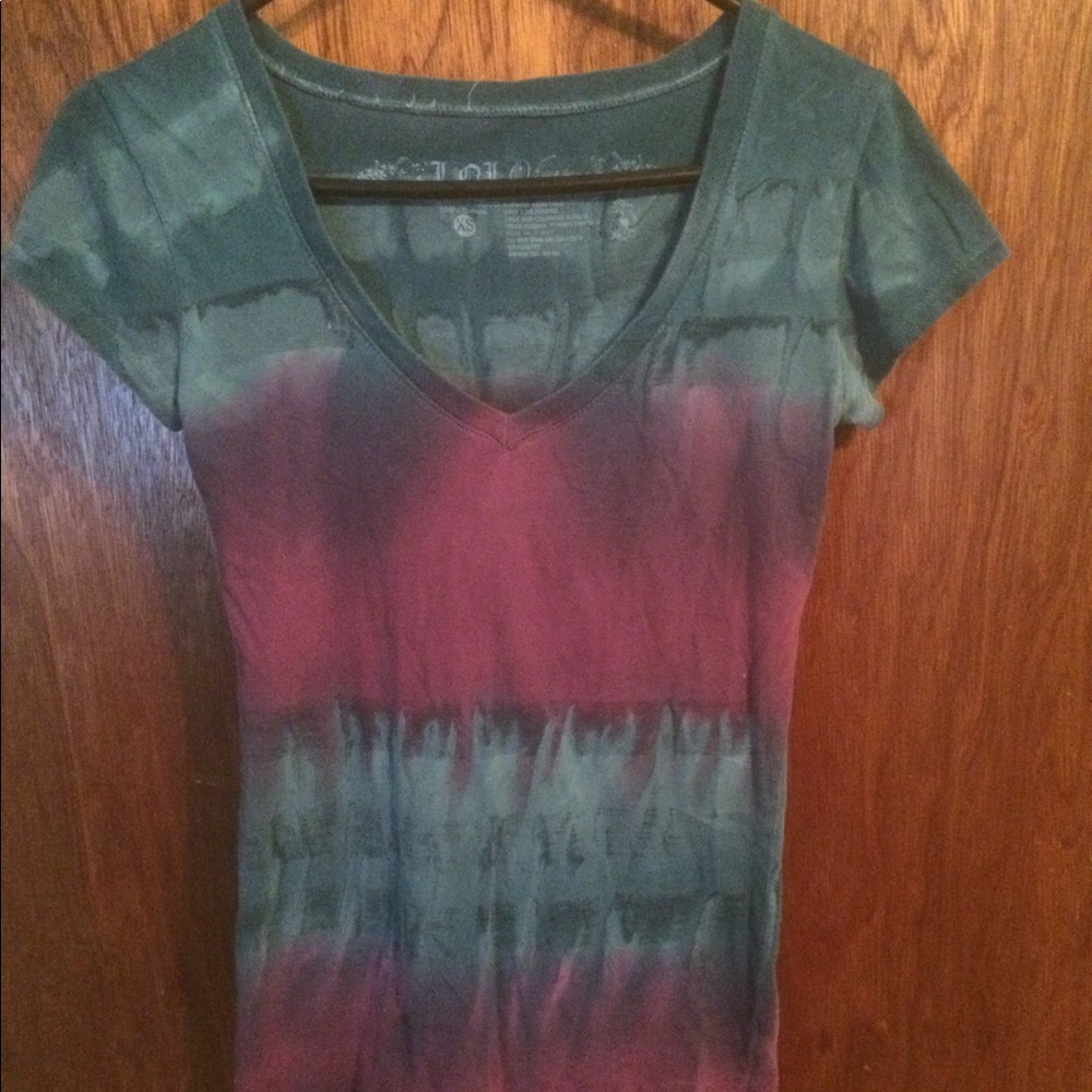 Tie Dye V-neck
