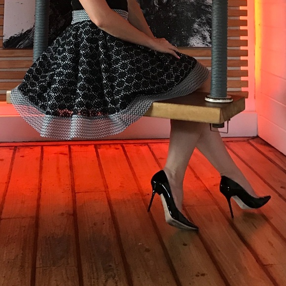 Jimmy Choo Abel Pointed Toe Pumps - Picture 3 of 5