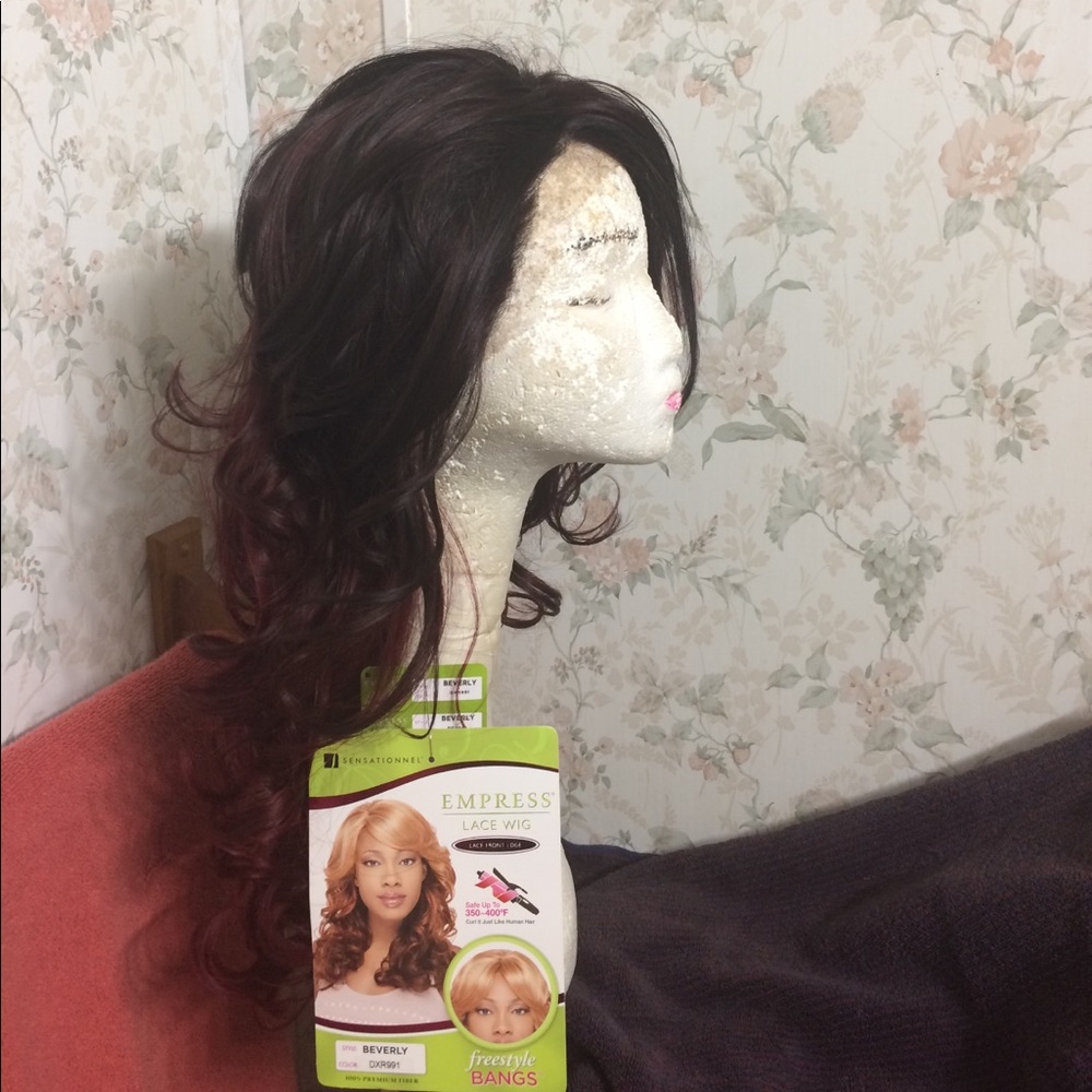 Lace wig with bangs