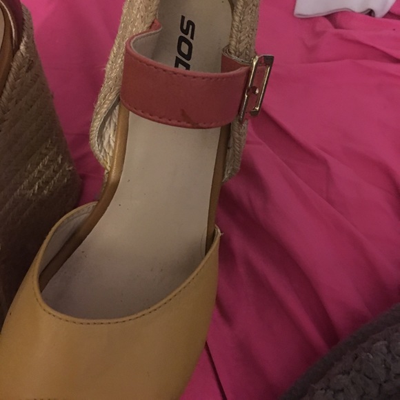 Wedged heels - Picture 2 of 2