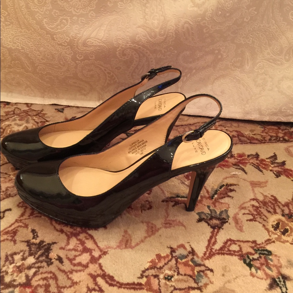 Joan and David 4" sling back on 1/2 inch platform