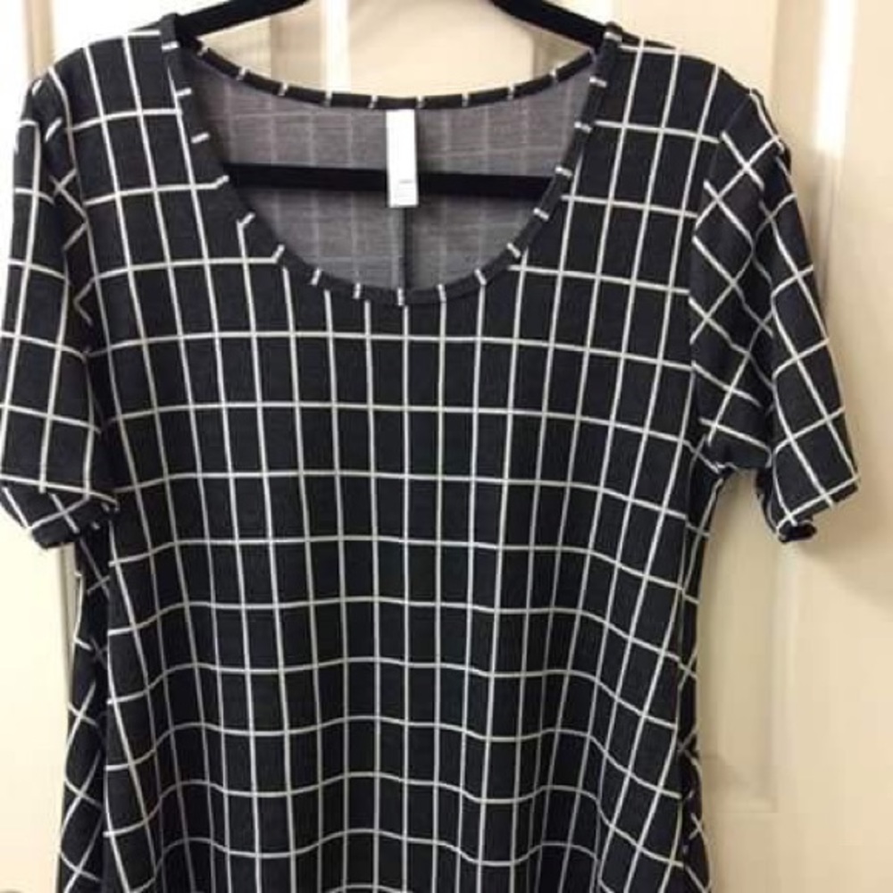 Lularoe Perfect T