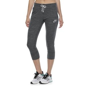 Nike Capri Joggers