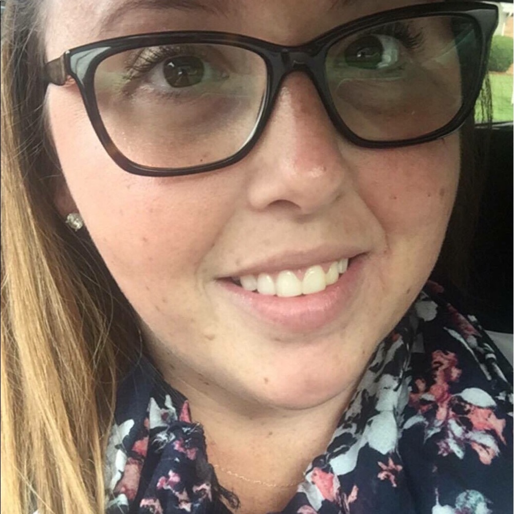 Meet your Posher, Kristin