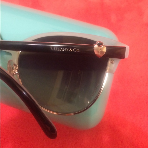 Tiffani sunglasses main image 7