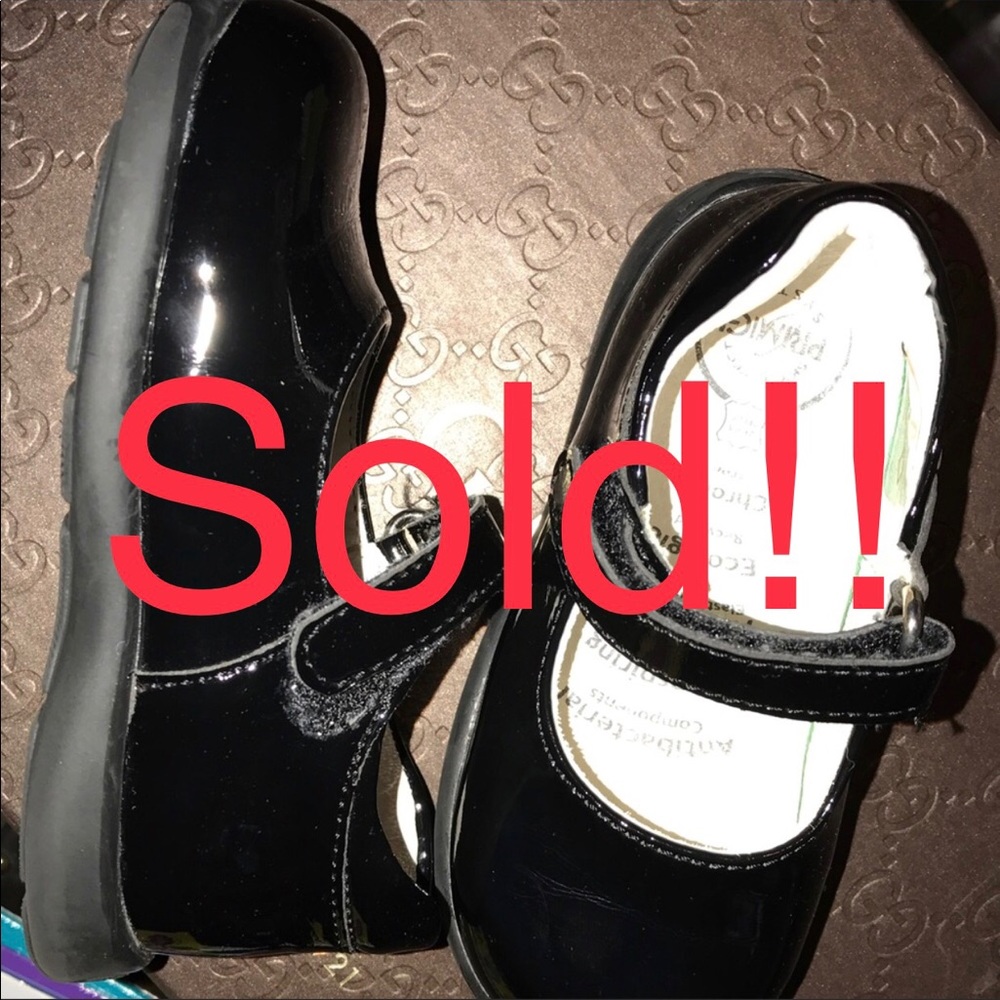 Primigi size 5 patent leather toddler shoe!