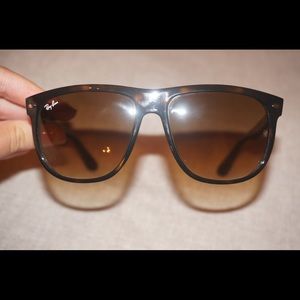 Ray Ban 4147 sunglasses