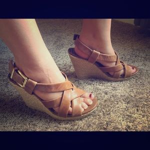 Jessica Simpson Wedge Scandals