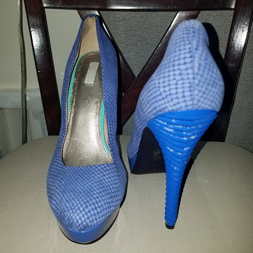 Blue Shoes - Picture 2 of 4