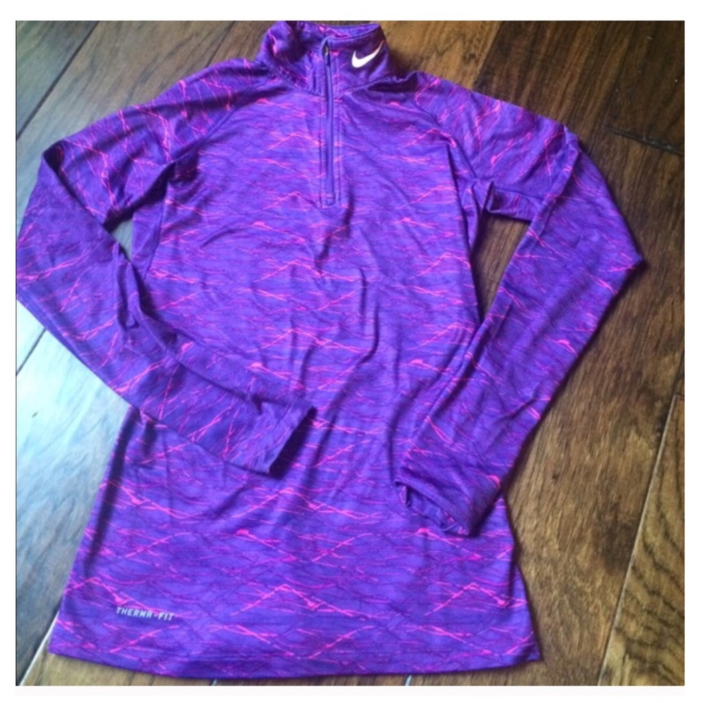 Nike sweater