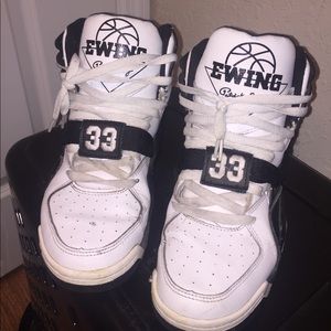 Patrick Ewing black and white shoes