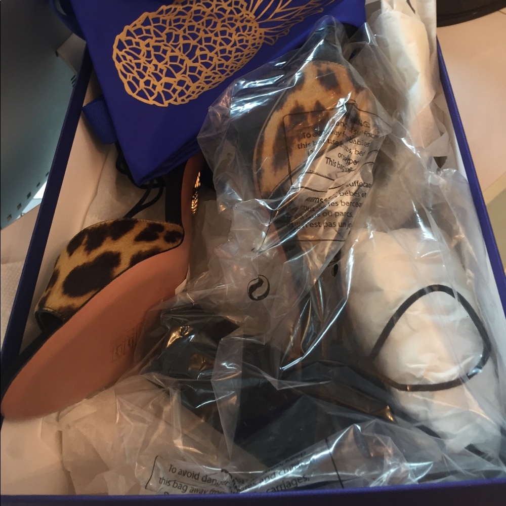 Sold out Aquazzura Calf Hair  Leopard Sandal - Picture 3 of 5