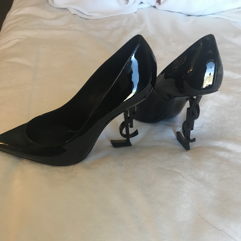 Saint Laurent collection 2017 pumps