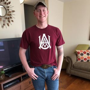 Meet your Posher, Sam