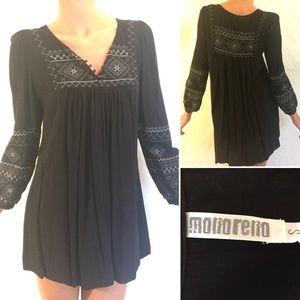 Monoreno Embroidered Boho Tunic Dress Black Small