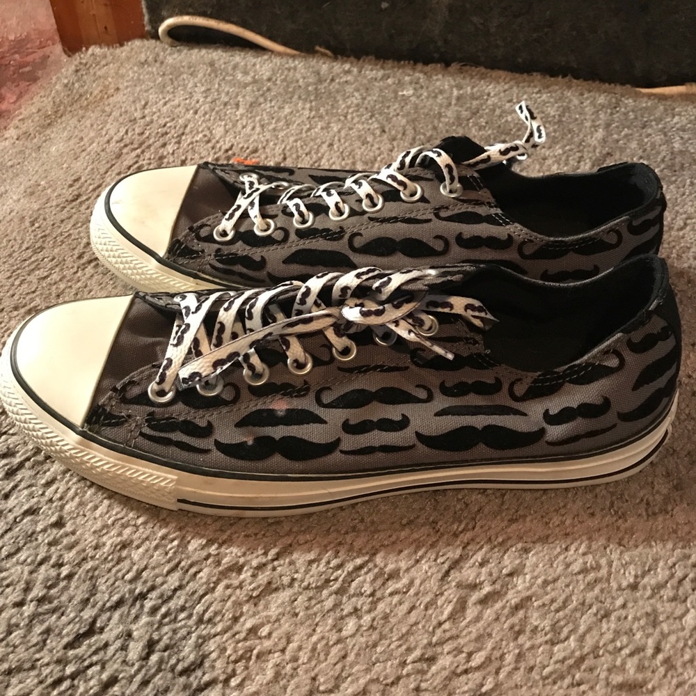 Men's Mustache converse!