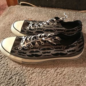 Men's Mustache converse!