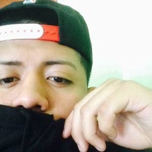 Meet your Posher, Luis