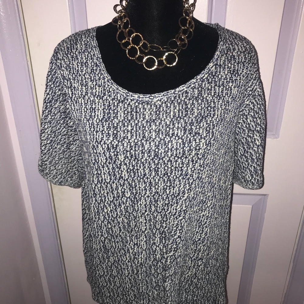 Blue light sweater size XL