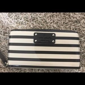 Black and white striped Kate Spade wallet
