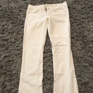 American Eagle white boot cut jeans!