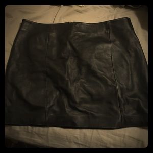 Limited edition madewell x Sezane leather skirt